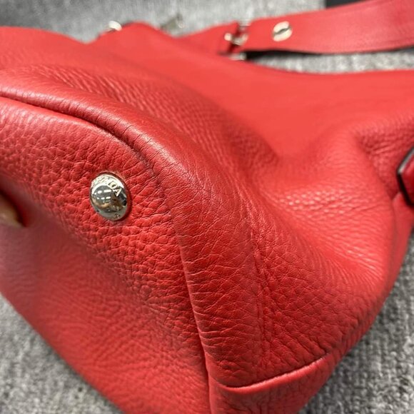 100% Authentic Prada Vitello Daino Shoulder Bag - Picture 7 of 13